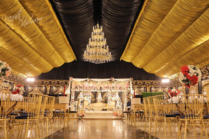 Maria Gold Marquee - Main View